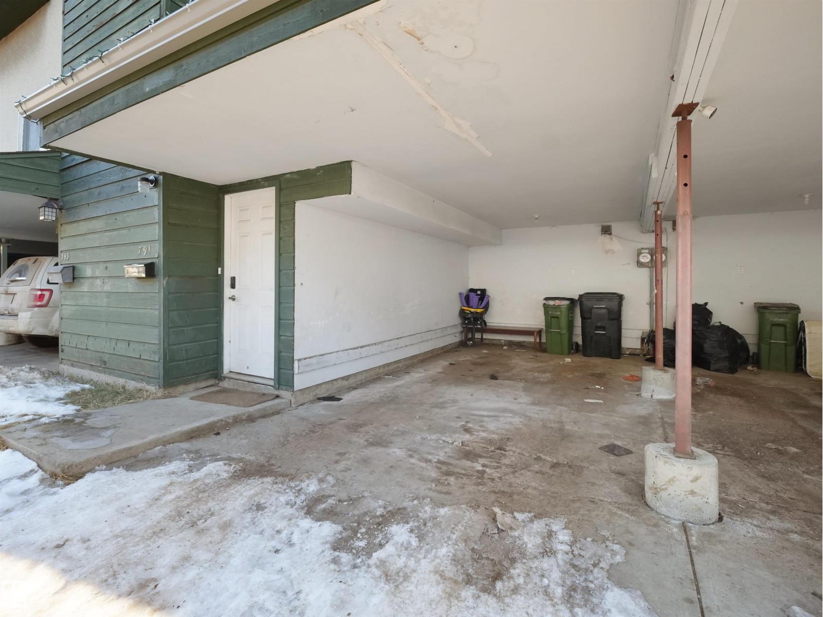 791 Abbottsfield Rd Nw, Edmonton, Alberta  T5W 2A1 - Photo 9 - E4470393