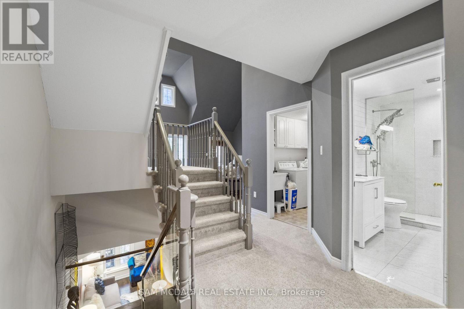 37 Winners Circle, Toronto, Ontario  M4L 3Y7 - Photo 19 - E12709954