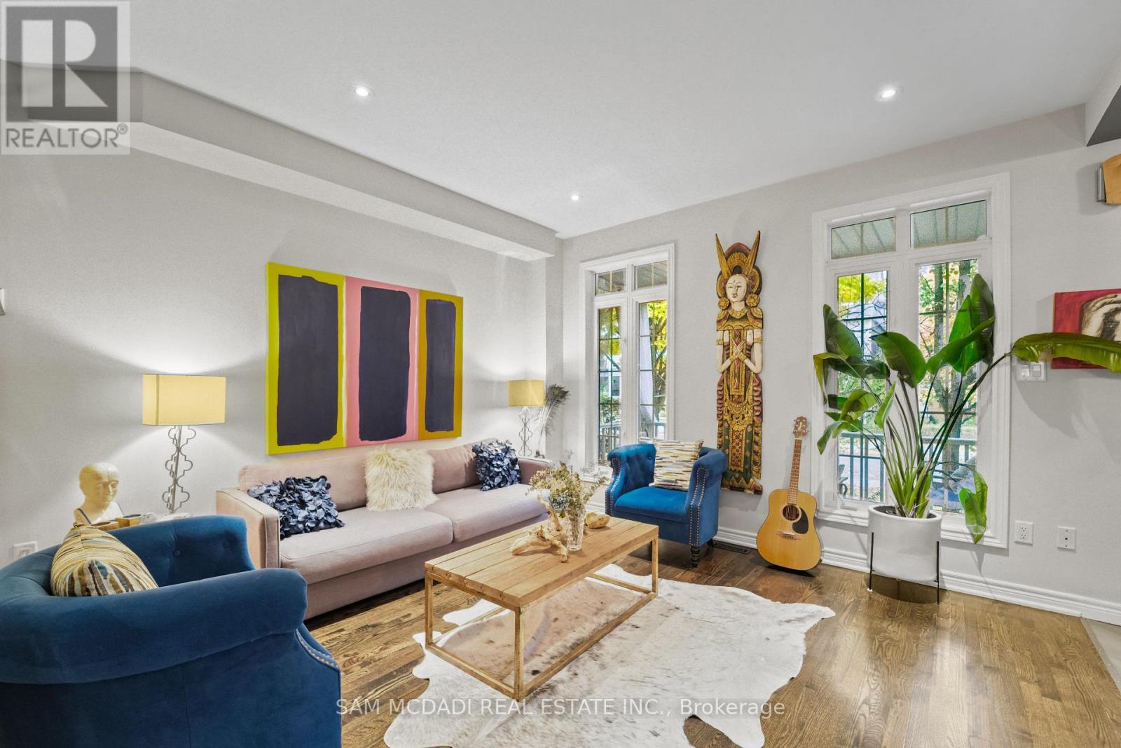 37 Winners Circle, Toronto, Ontario  M4L 3Y7 - Photo 6 - E12709954