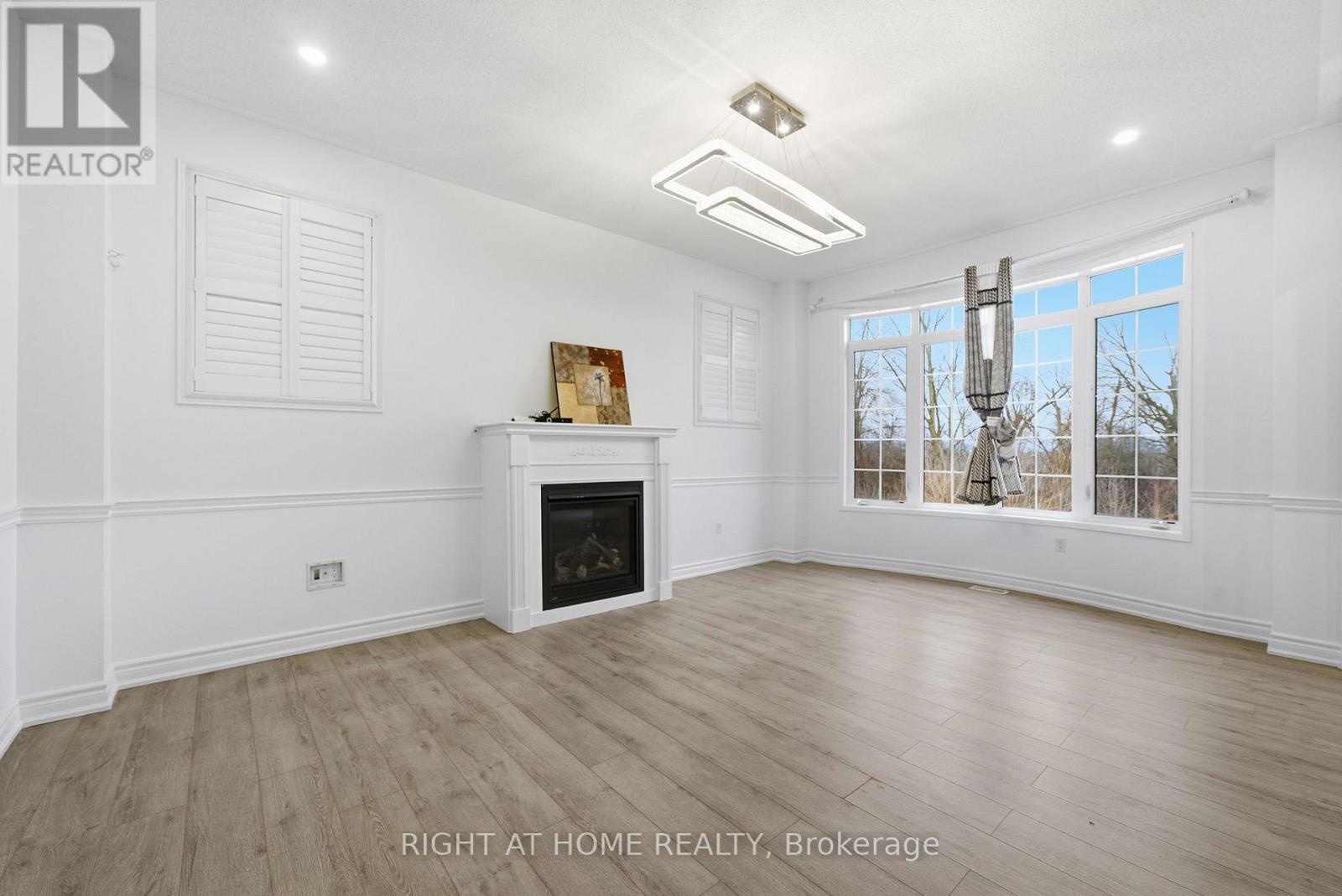 Main & Second Floor - 265 South Ocean Drive, Oshawa, Ontario  L1L 0K4 - Photo 12 - E12709996