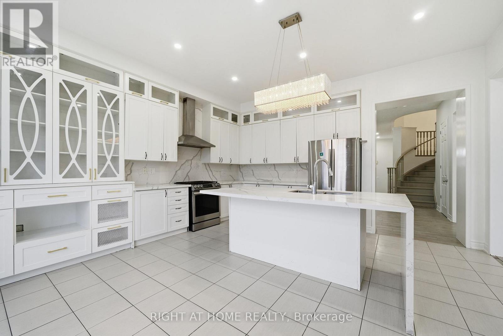 Main & Second Floor - 265 South Ocean Drive, Oshawa, Ontario  L1L 0K4 - Photo 16 - E12709996