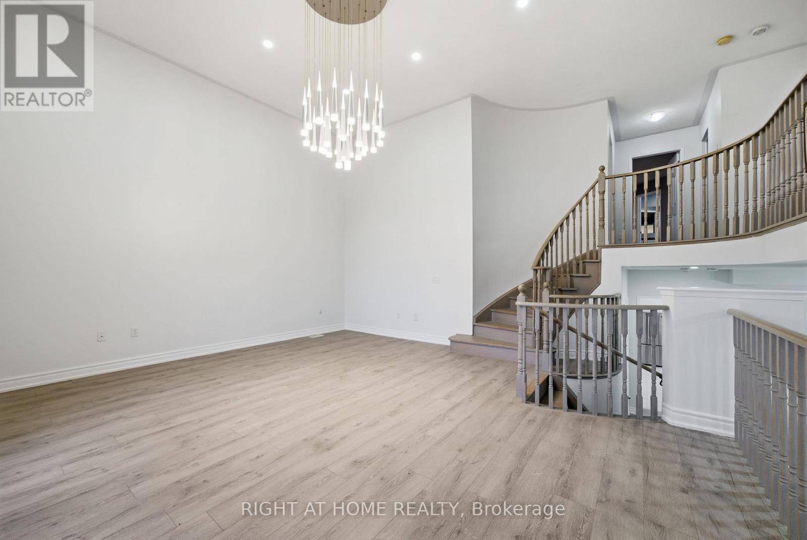 Main & Second Floor - 265 South Ocean Drive, Oshawa, Ontario  L1L 0K4 - Photo 27 - E12709996