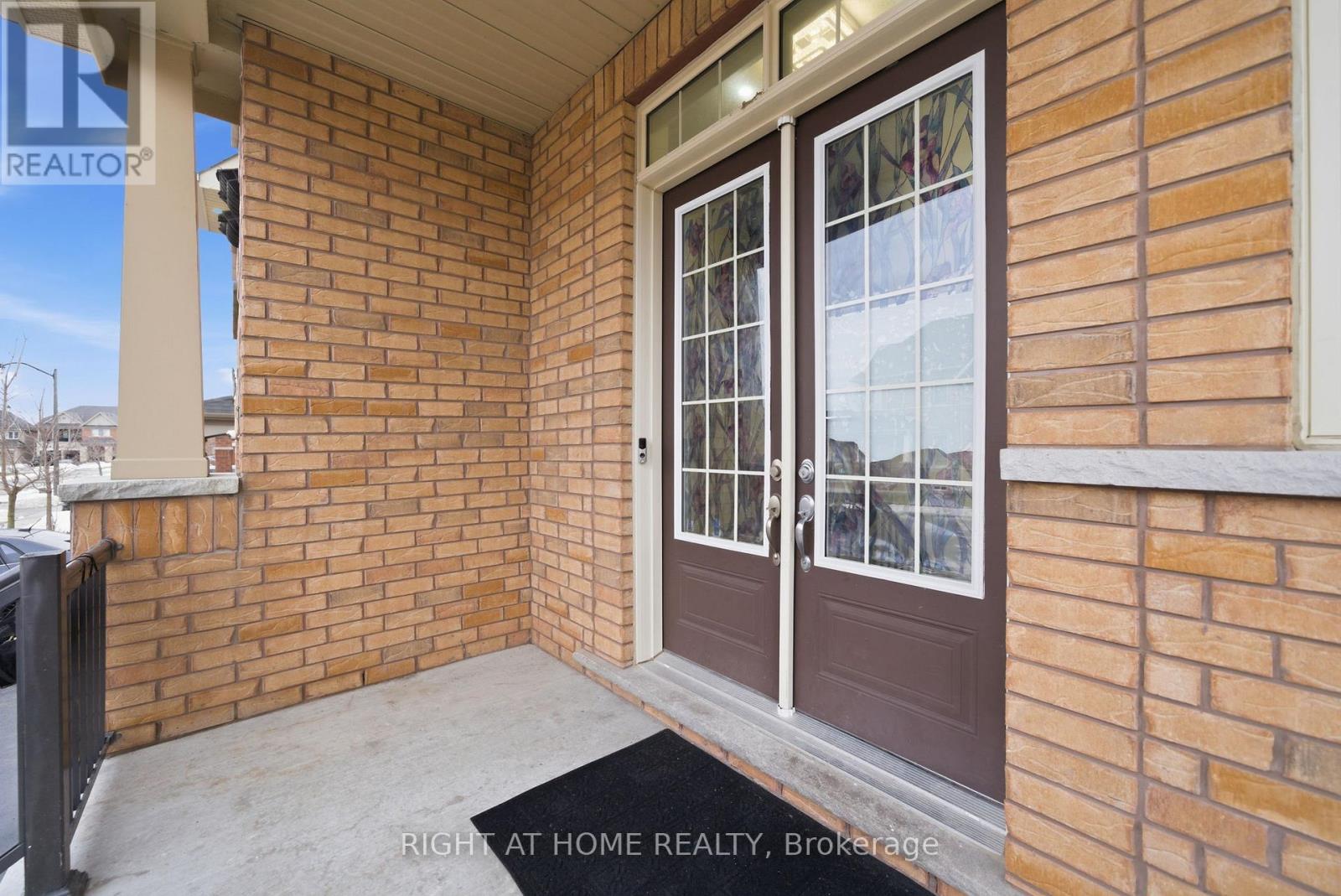 Main & Second Floor - 265 South Ocean Drive, Oshawa, Ontario  L1L 0K4 - Photo 3 - E12709996