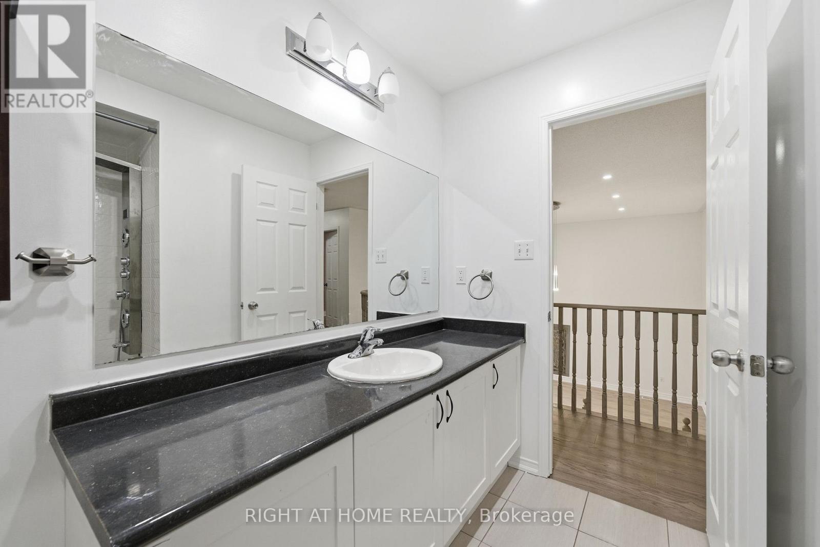 Main & Second Floor - 265 South Ocean Drive, Oshawa, Ontario  L1L 0K4 - Photo 34 - E12709996