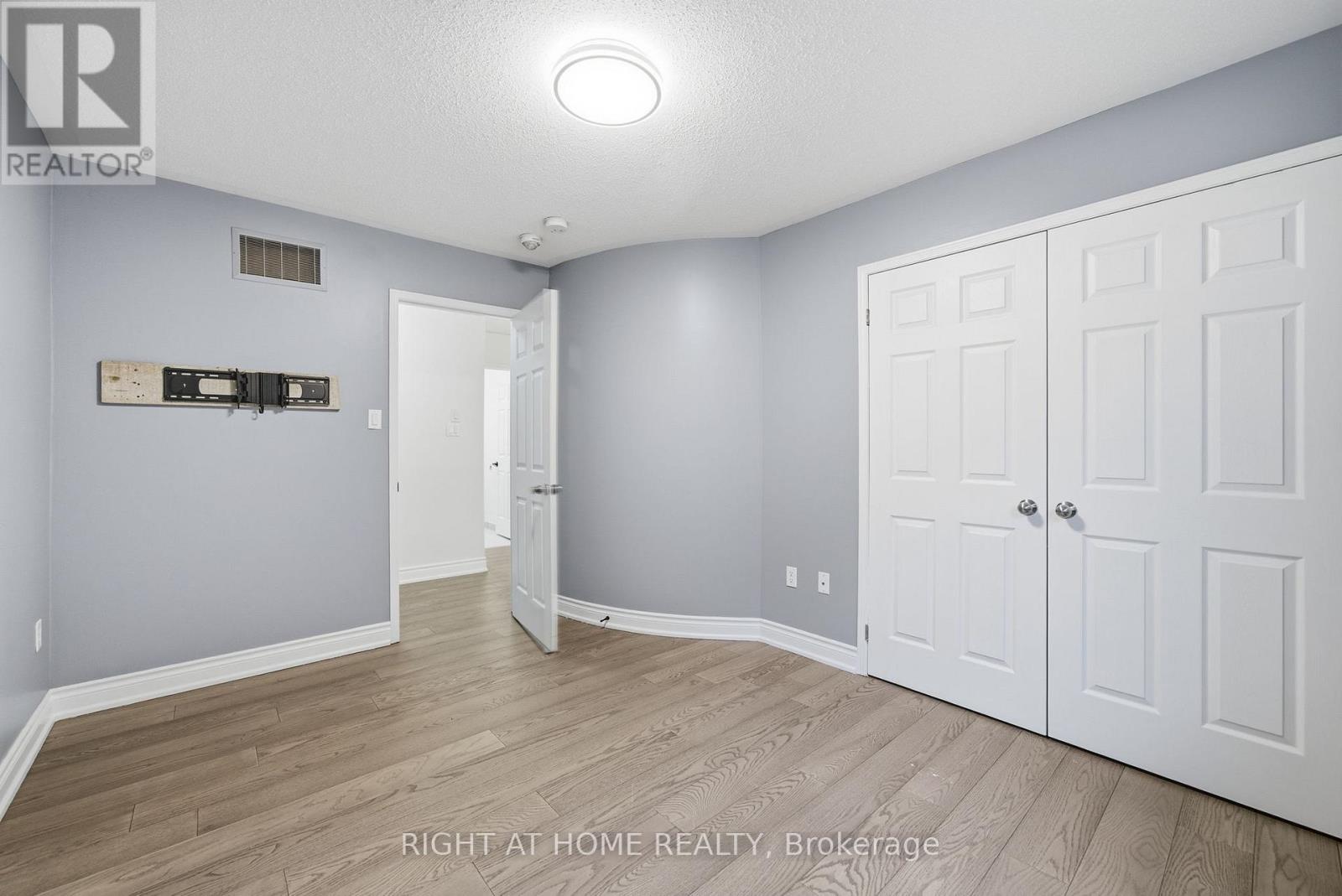 Main & Second Floor - 265 South Ocean Drive, Oshawa, Ontario  L1L 0K4 - Photo 38 - E12709996