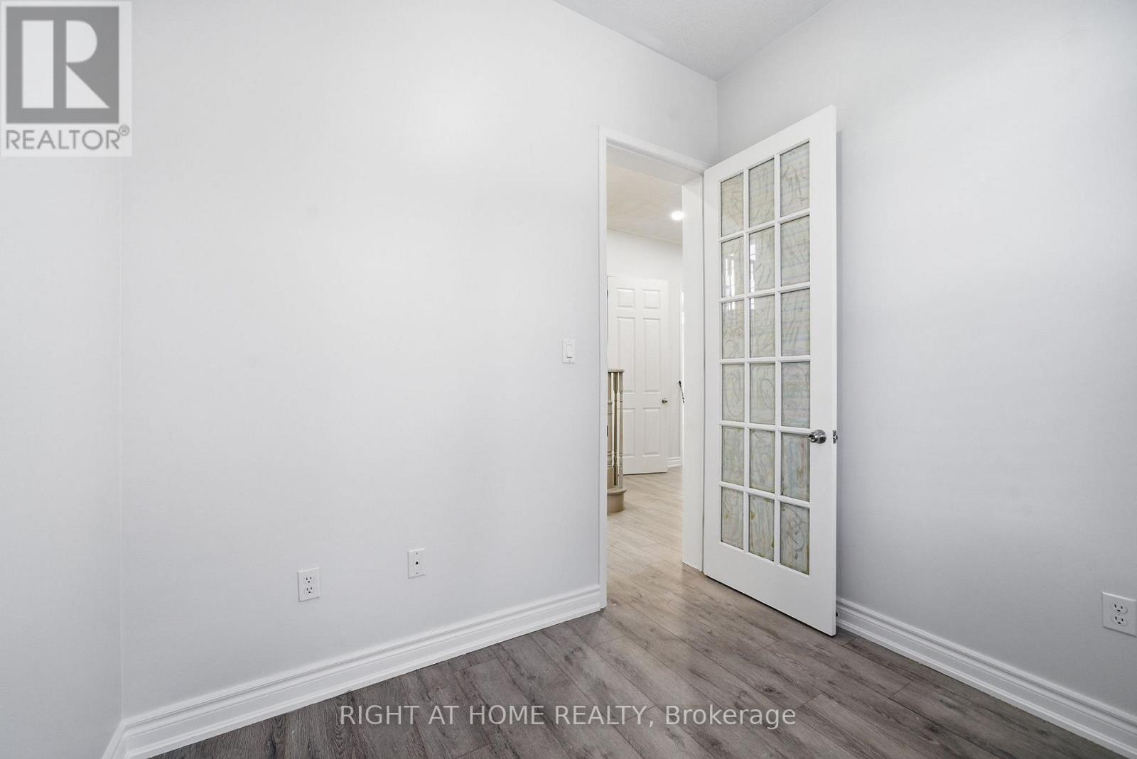 Main & Second Floor - 265 South Ocean Drive, Oshawa, Ontario  L1L 0K4 - Photo 6 - E12709996