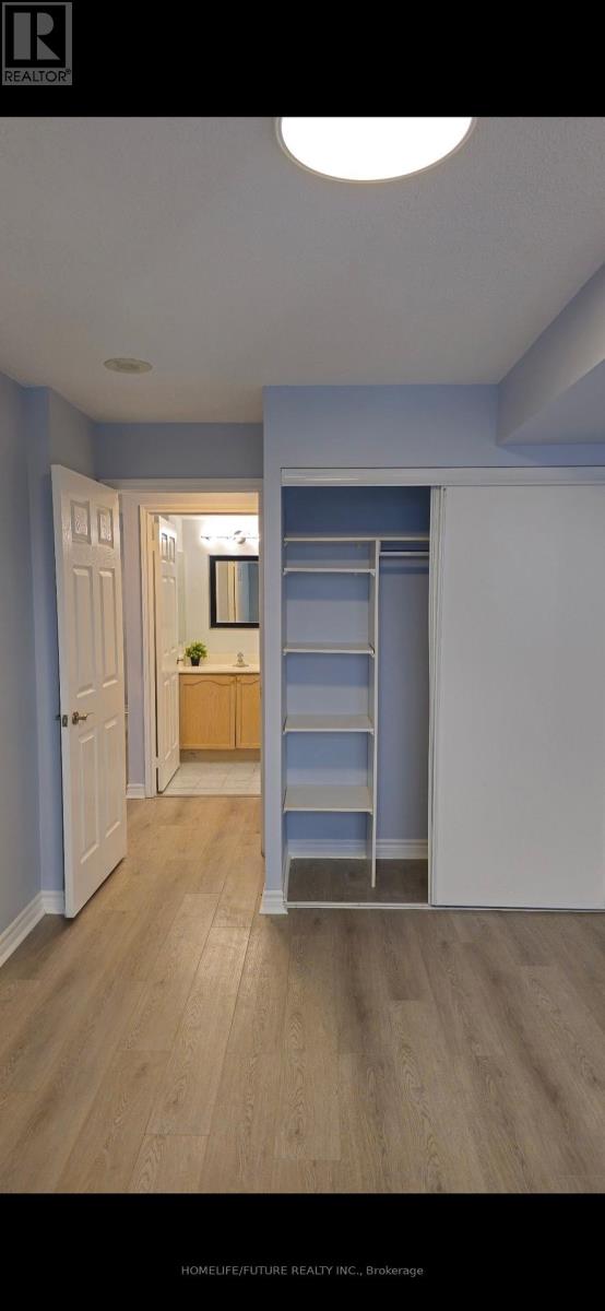 312 - 8 Mondeo Drive, Toronto, Ontario  M1P 5C7 - Photo 3 - E12710100