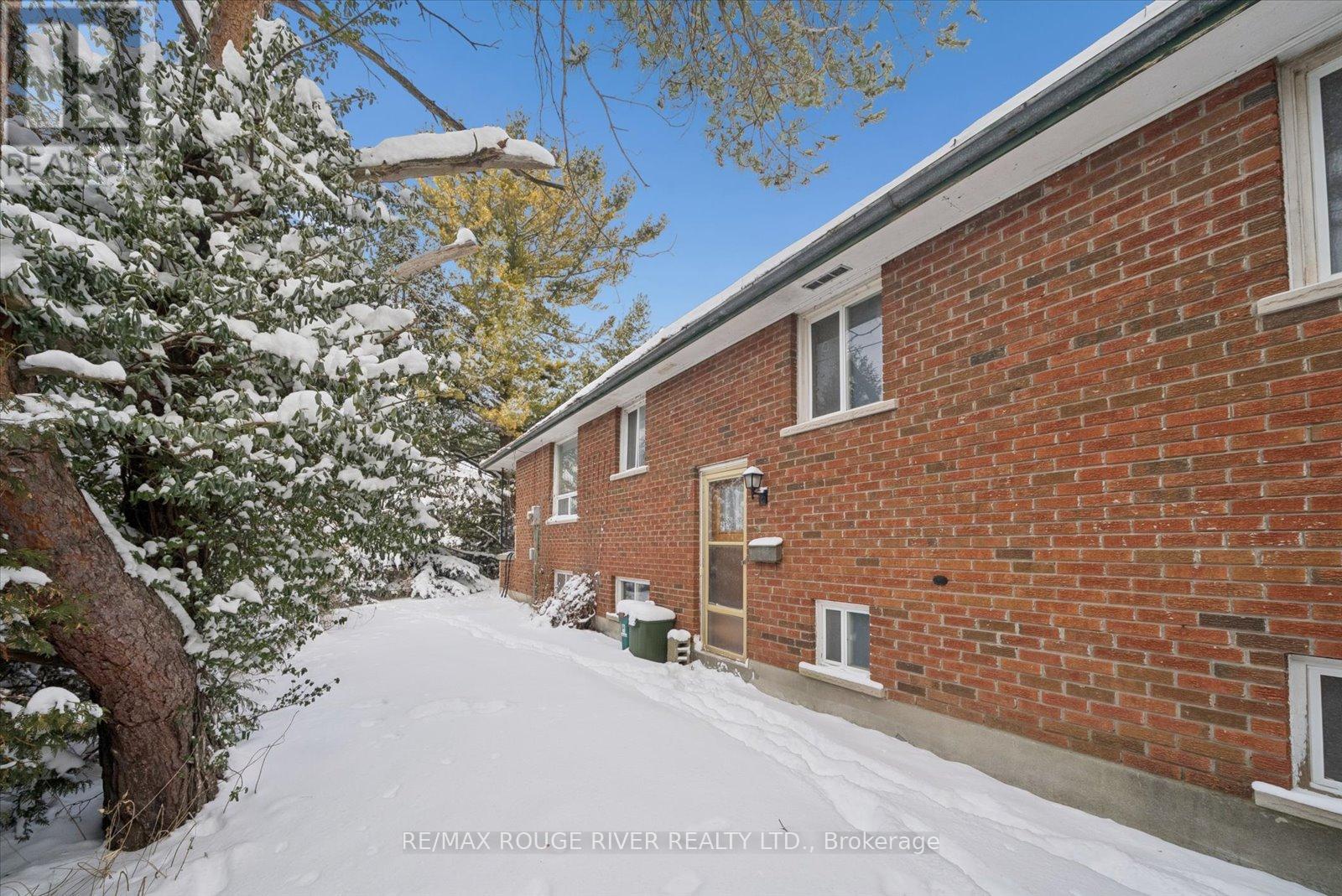 1277 Old Orchard Avenue, Pickering, Ontario  L1W 1G1 - Photo 26 - E12710108