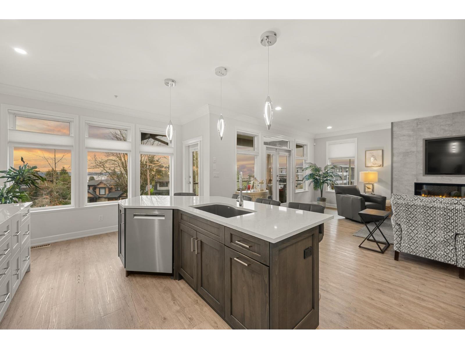 15441 Buena Vista Avenue, White Rock, British Columbia  V4B 1Y9 - Photo 14 - R3080251