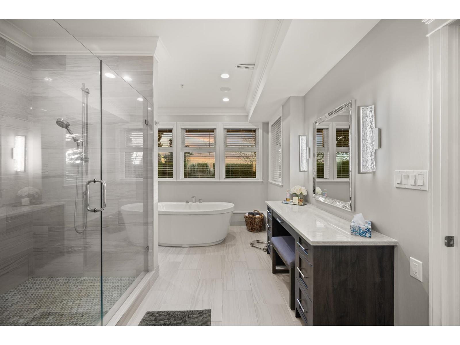 15441 Buena Vista Avenue, White Rock, British Columbia  V4B 1Y9 - Photo 30 - R3080251