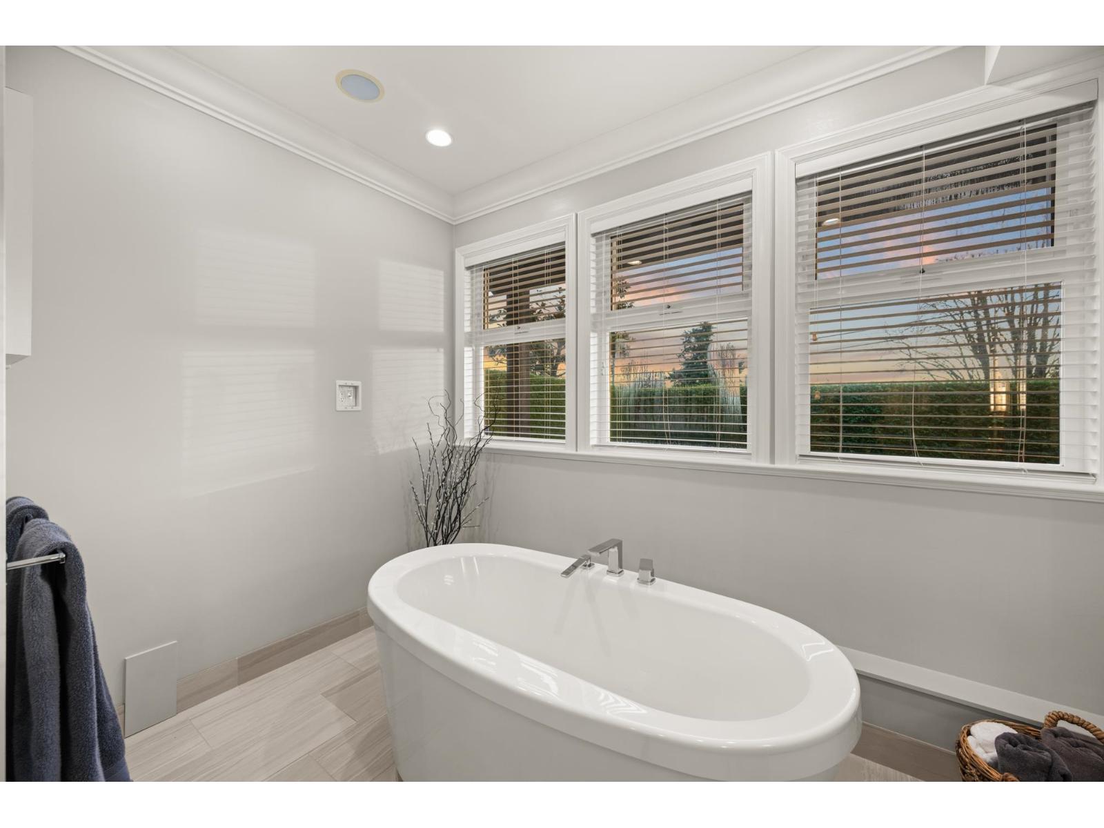 15441 Buena Vista Avenue, White Rock, British Columbia  V4B 1Y9 - Photo 29 - R3080251