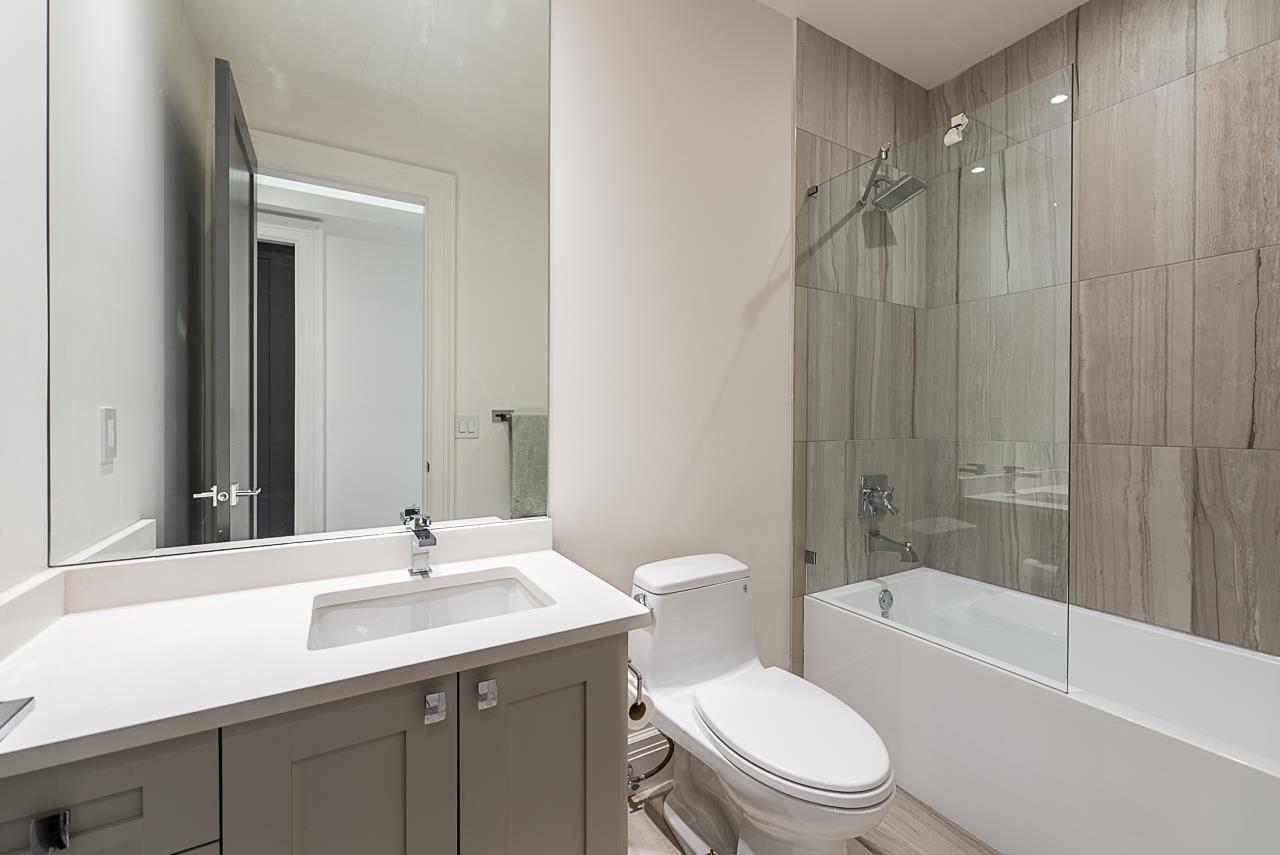 14237 Vine Avenue, White Rock, British Columbia  V4B 2S9 - Photo 25 - R3080356