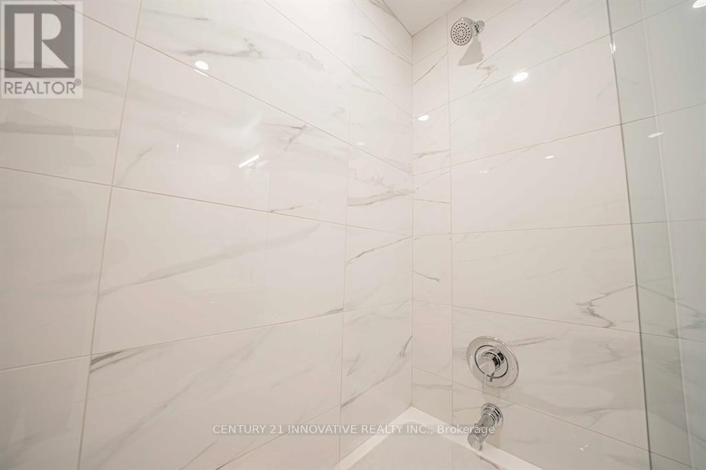 902 - 10 Honeycrisp Crescent, Vaughan, Ontario  L4K 0M7 - Photo 28 - N12710090