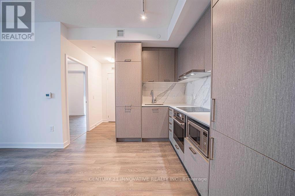 902 - 10 Honeycrisp Crescent, Vaughan, Ontario  L4K 0M7 - Photo 3 - N12710090