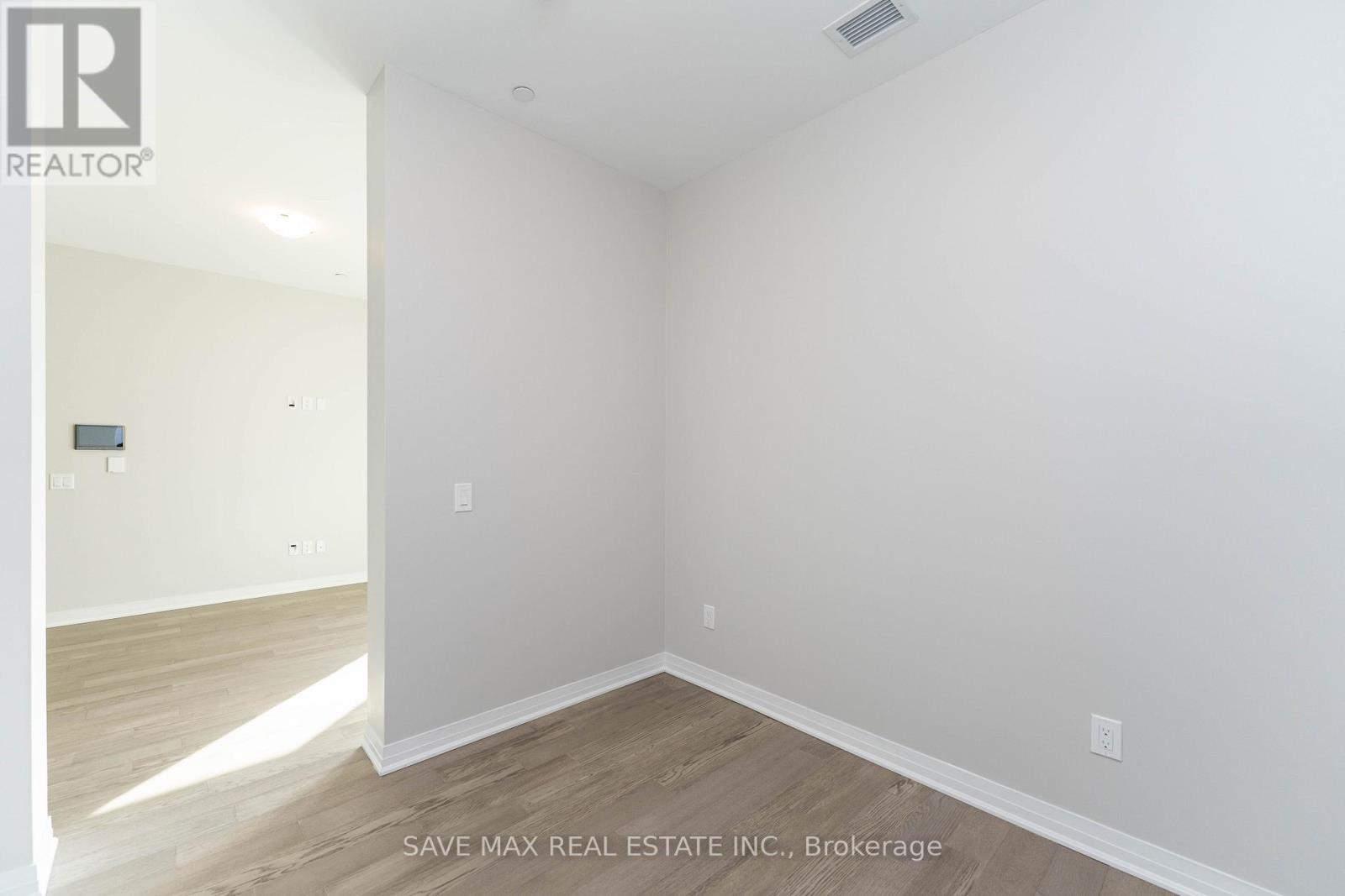 110 - 460 Gordon Krantz Avenue, Milton, Ontario  L9E 1Z2 - Photo 15 - W12709926