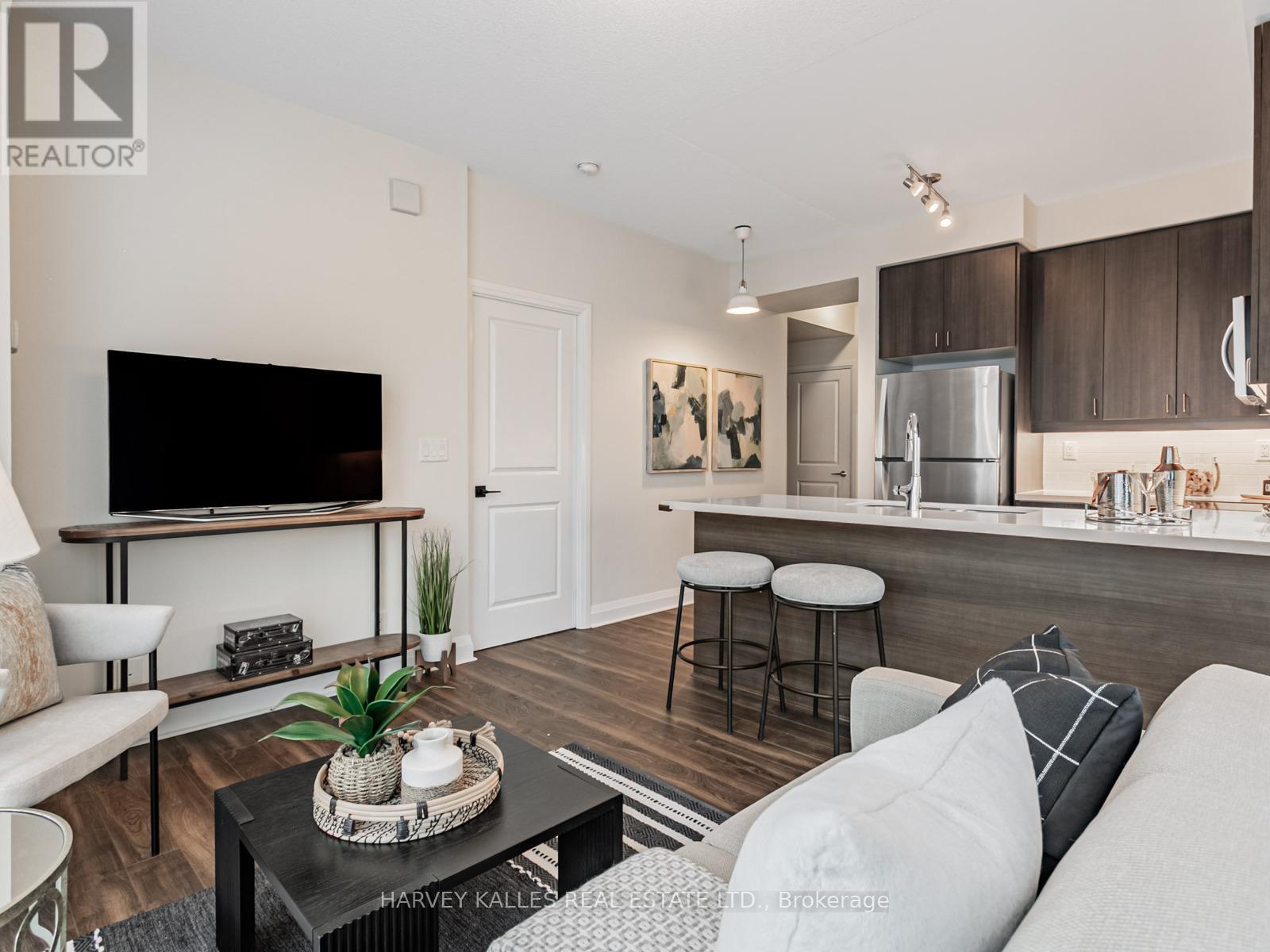 303 - 1185 The Queensway Avenue, Toronto, Ontario  M8Z 0C6 - Photo 13 - W12709936