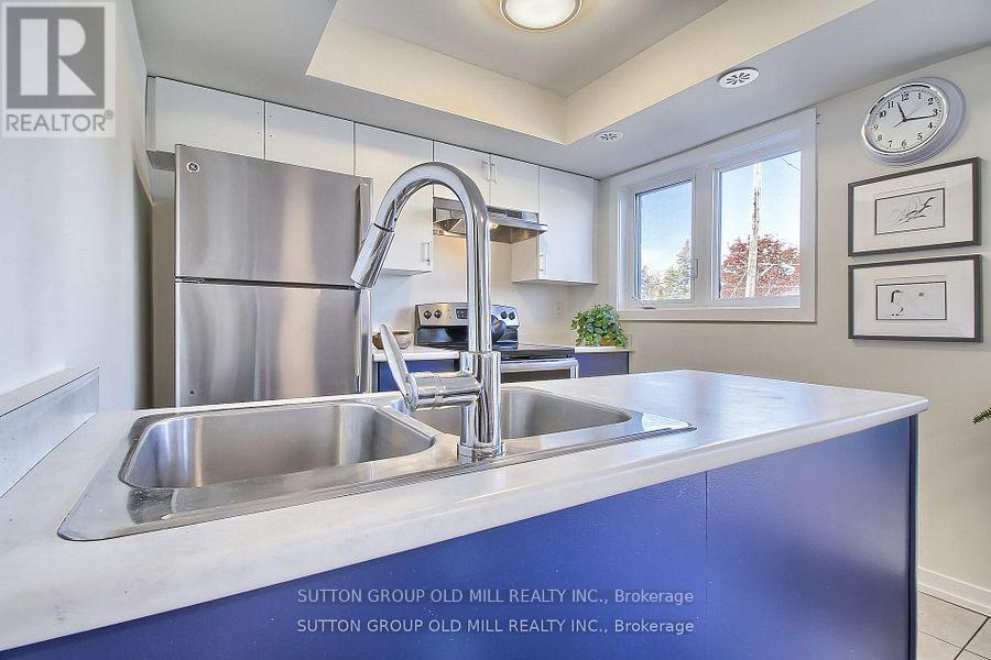 26 - 2335 Sheppard Avenue W, Toronto, Ontario  M9M 0B5 - Photo 12 - W12709952