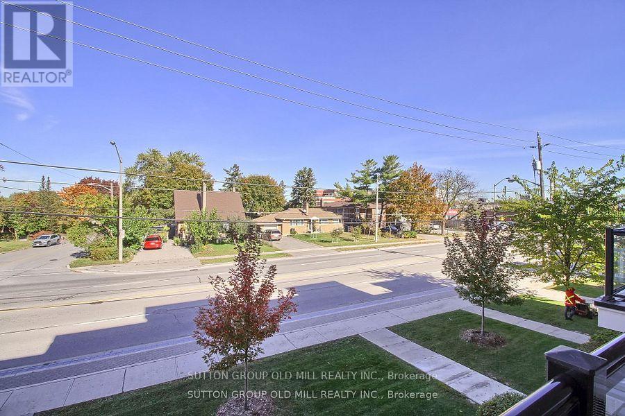 26 - 2335 Sheppard Avenue W, Toronto, Ontario  M9M 0B5 - Photo 2 - W12709952