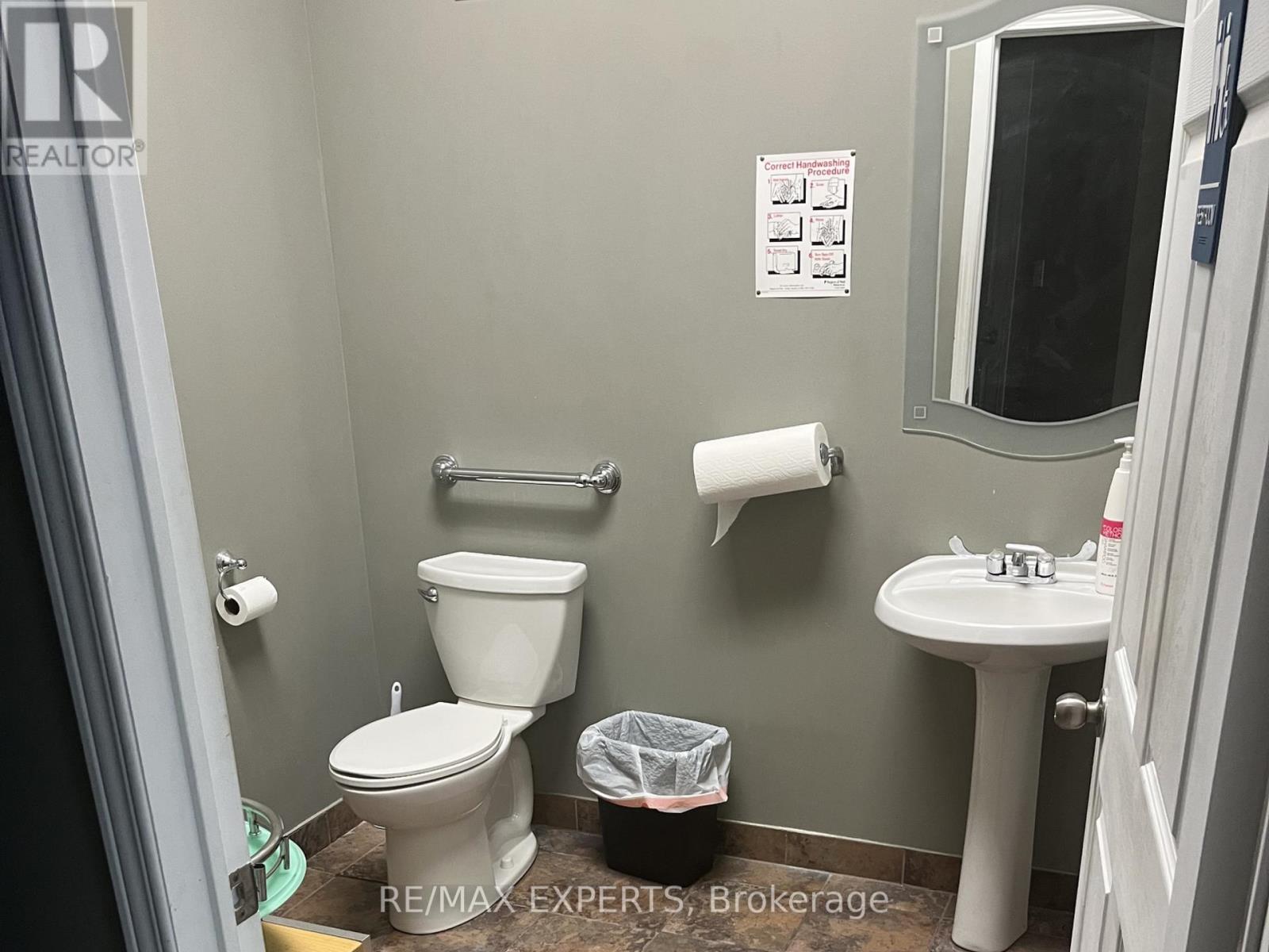 4 - 10061 Mclaughlin Road N, Brampton, Ontario  L7A 2X5 - Photo 12 - W12709984