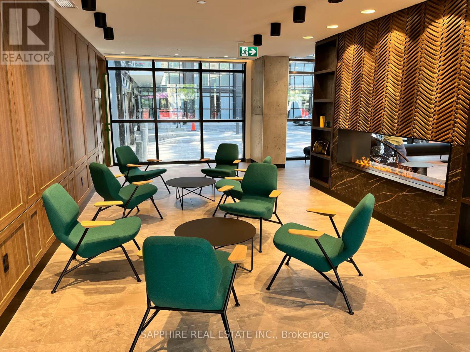 617 - 251 Manitoba Street, Toronto, Ontario  M8Y 0C7 - Photo 8 - W12710106