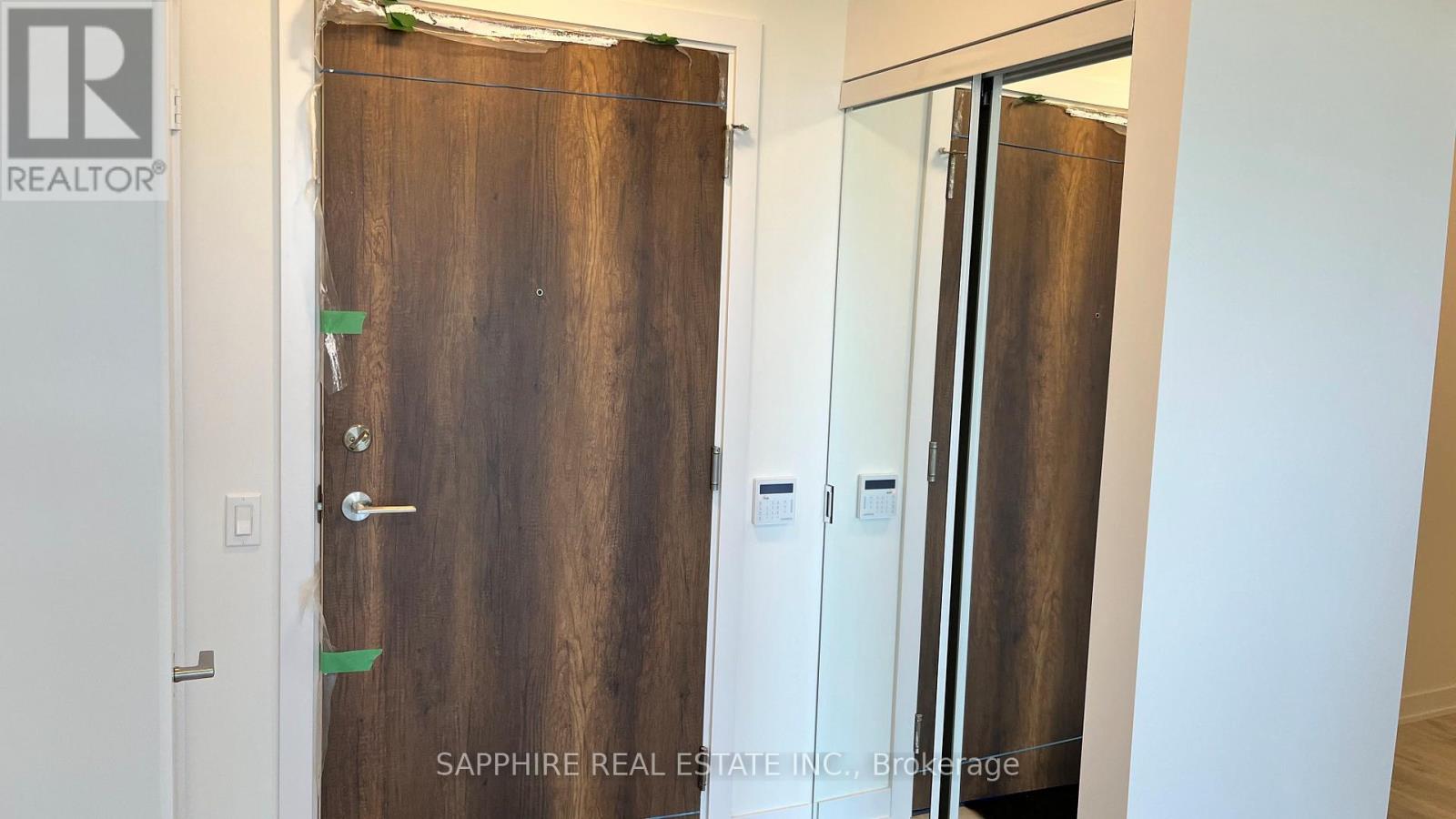 617 - 251 Manitoba Street, Toronto, Ontario  M8Y 0C7 - Photo 9 - W12710106