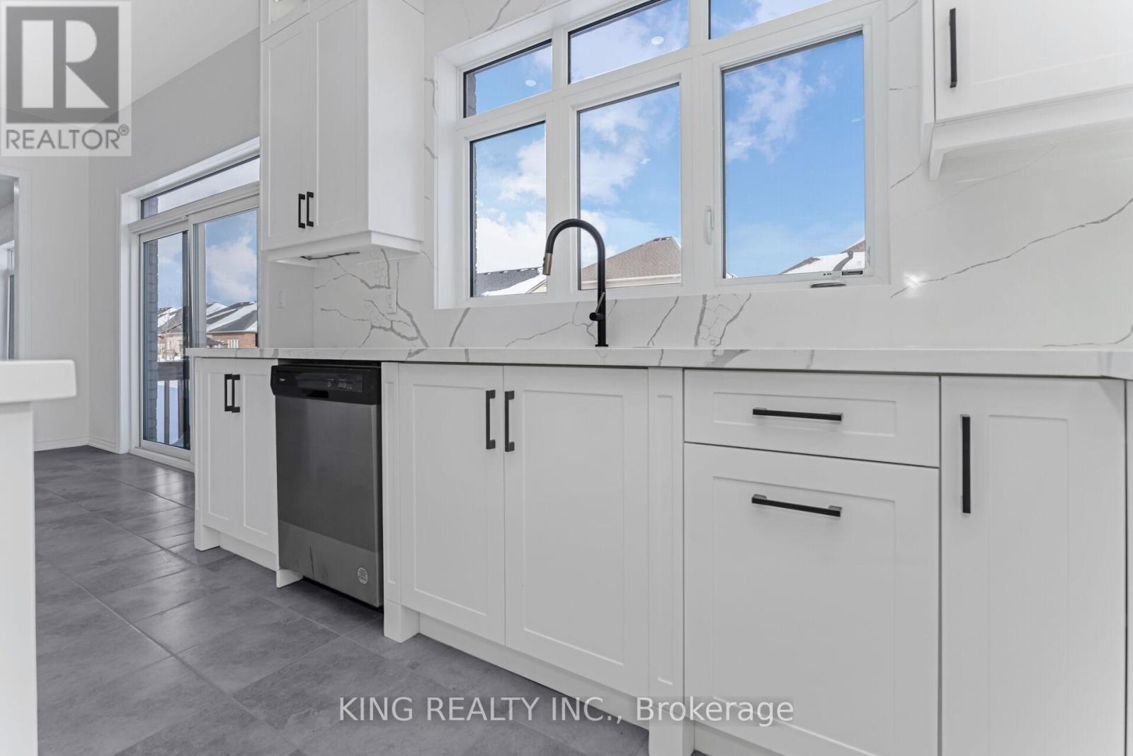 1629 Corsal Court, Innisfil, Ontario  L9S 0P8 - Photo 18 - N12704560