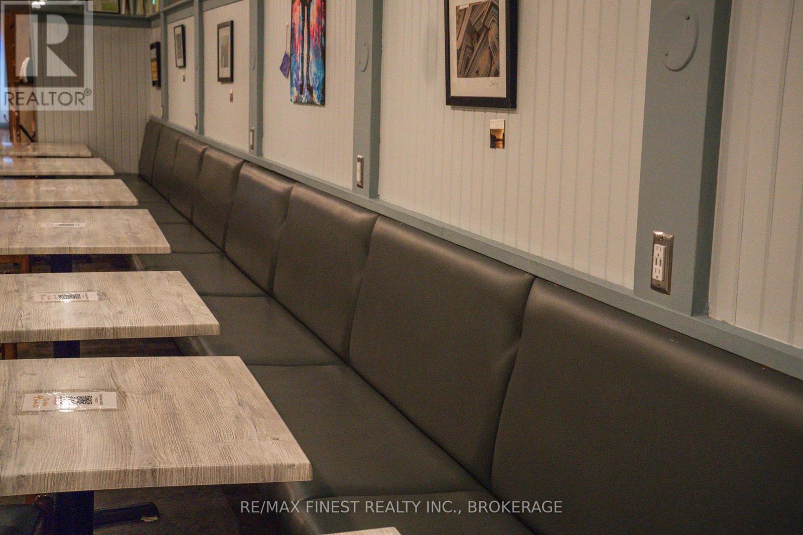 111 Princess Street, Kingston, Ontario  K7L 1A8 - Photo 6 - X12368208