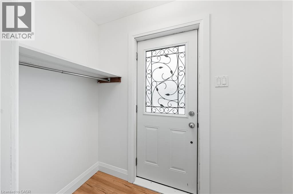 303 Highway 5, St. George, Ontario  N0E 1N0 - Photo 6 - 40799393