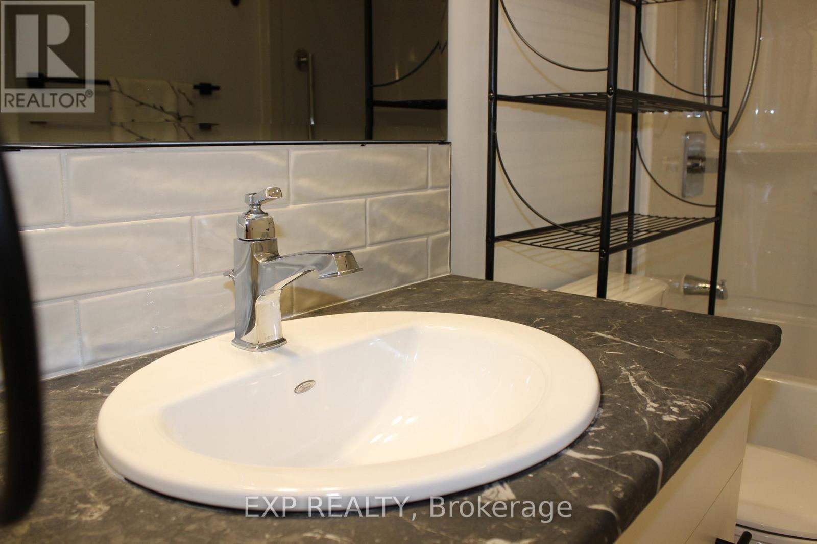 A - 9 Kent Street, Smiths Falls, Ontario  K7A 1B5 - Photo 10 - X12707474