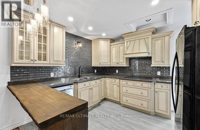 241 Jarvis Street, Fort Erie, Ontario  L2A 2S7 - Photo 5 - X12709900