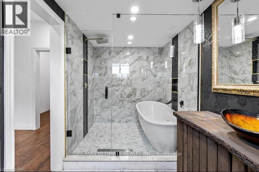 241 Jarvis Street, Fort Erie, Ontario  L2A 2S7 - Photo 6 - X12709900