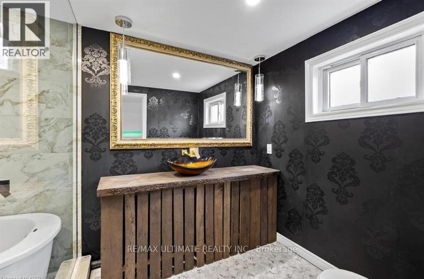 241 Jarvis Street, Fort Erie, Ontario  L2A 2S7 - Photo 7 - X12709900