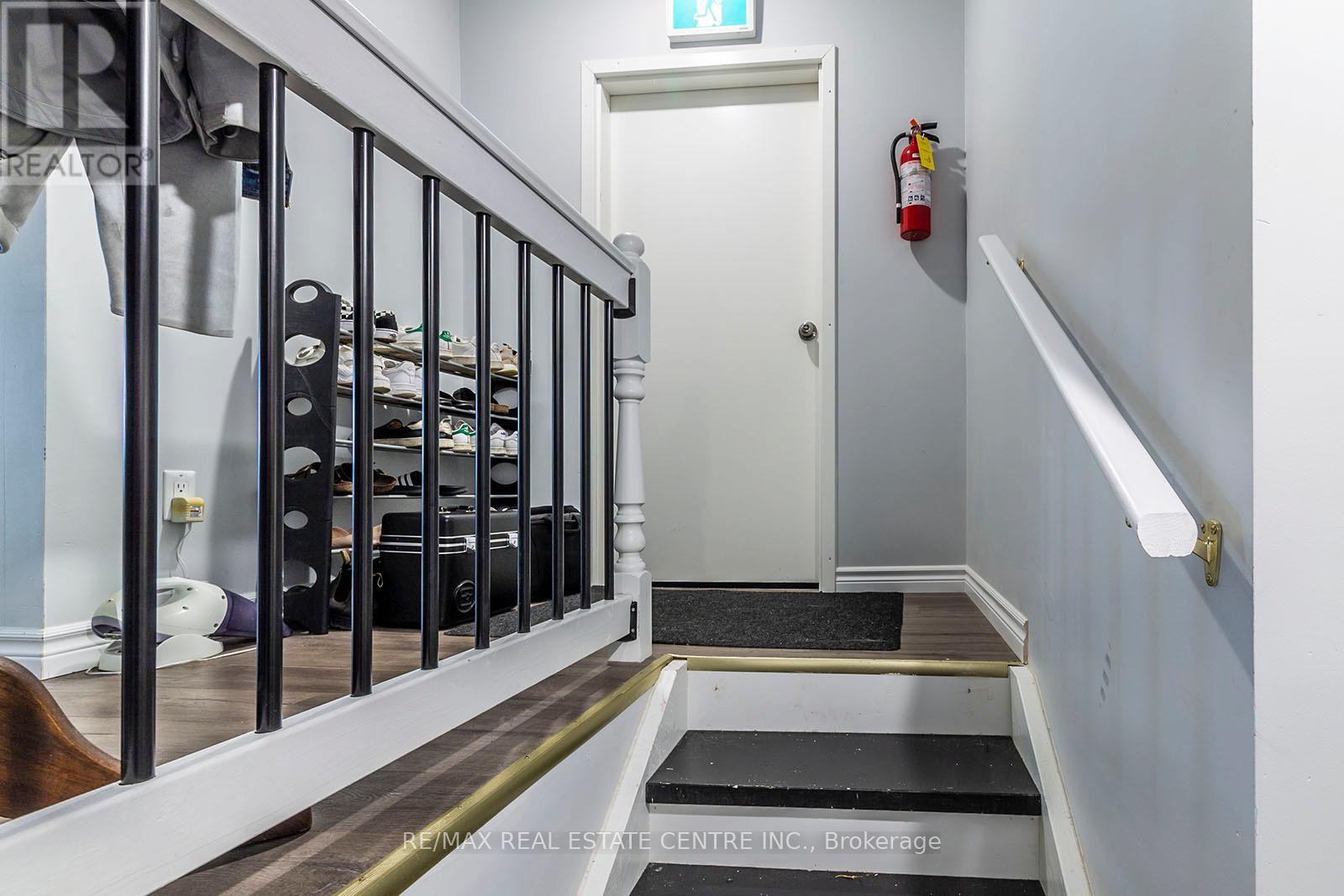 133 Albert Street, Waterloo, Ontario  N2L 3T2 - Photo 19 - X12709948