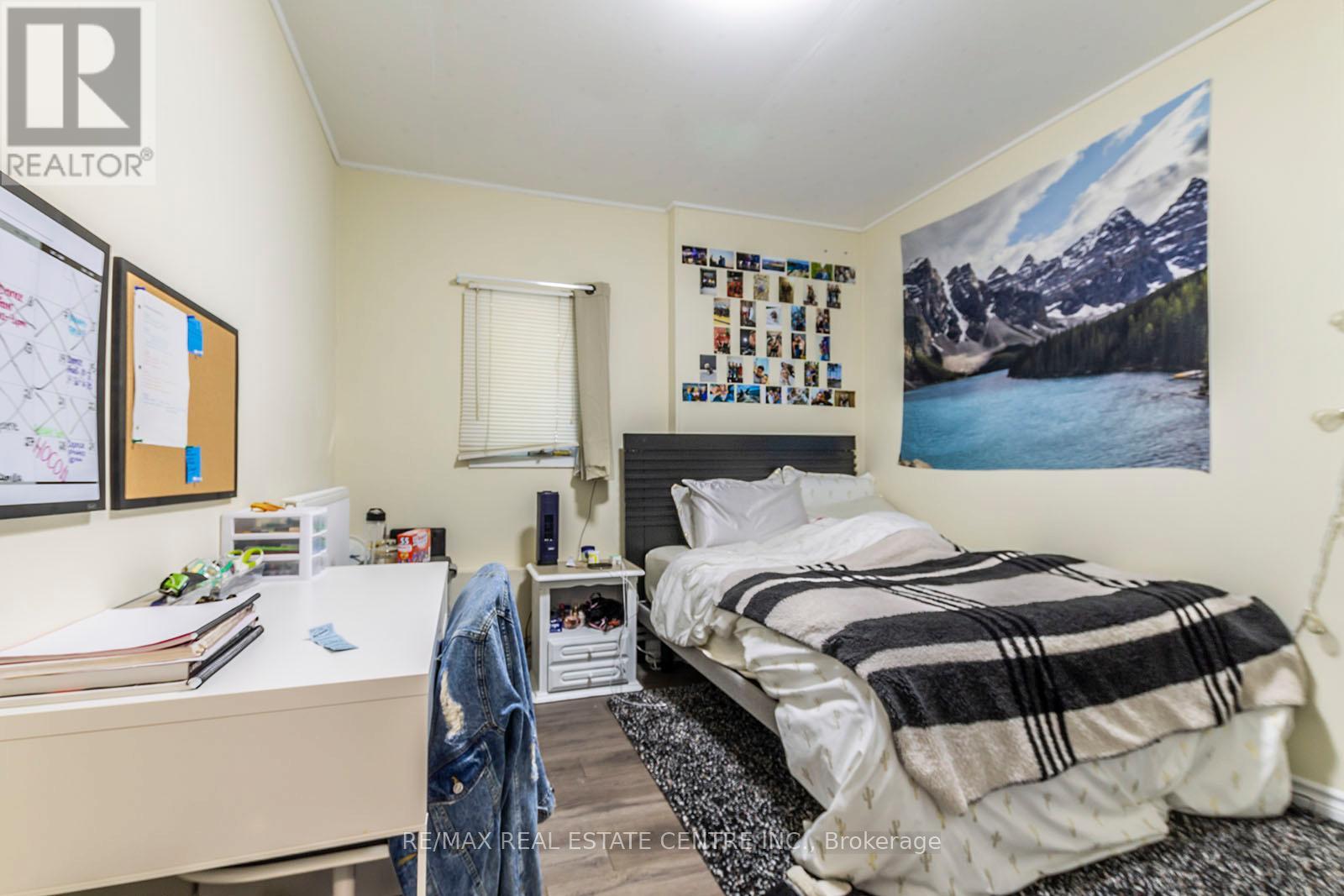 133 Albert Street, Waterloo, Ontario  N2L 3T2 - Photo 28 - X12709948