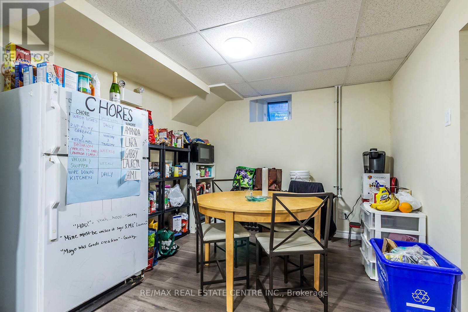 133 Albert Street, Waterloo, Ontario  N2L 3T2 - Photo 31 - X12709948