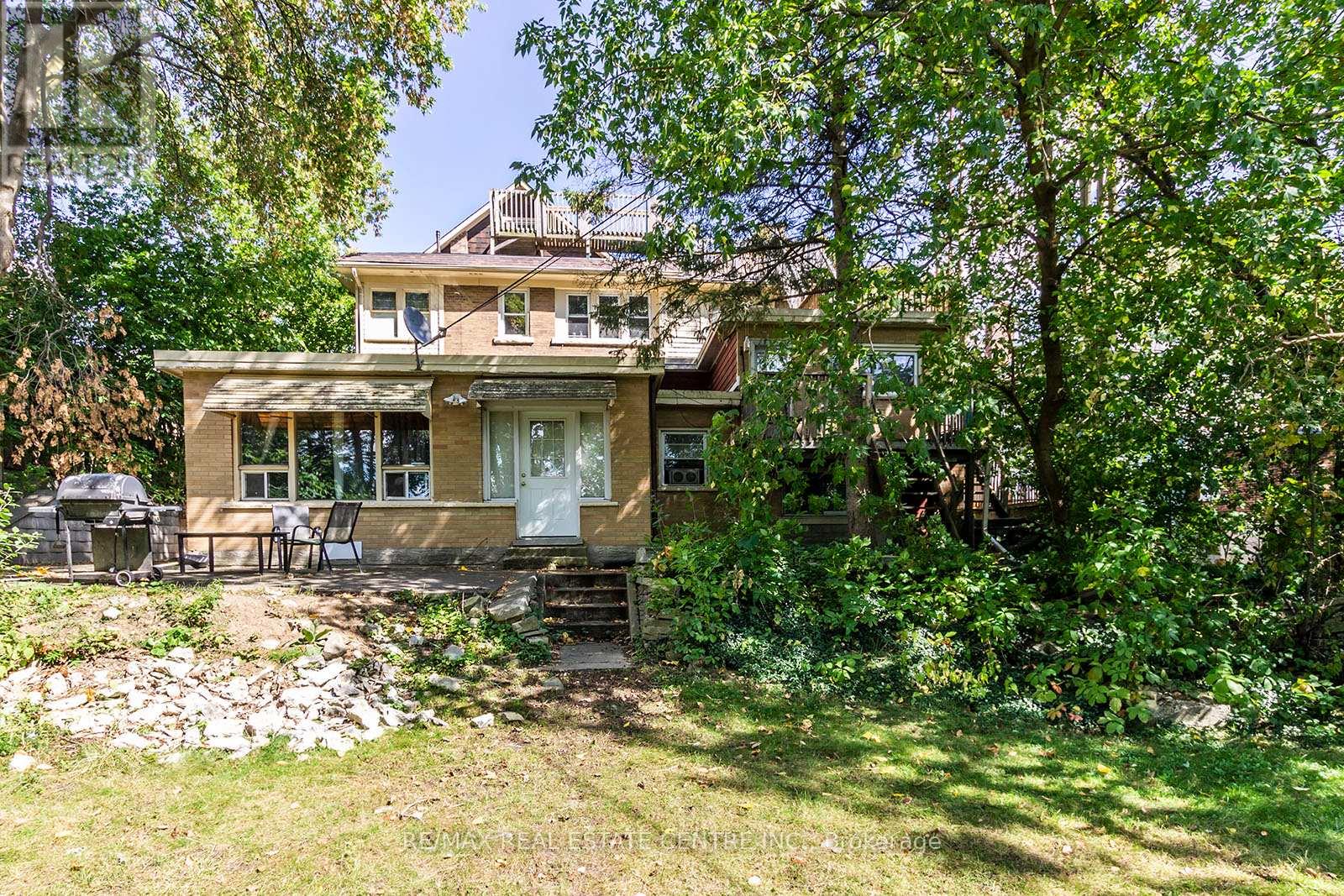 133 Albert Street, Waterloo, Ontario  N2L 3T2 - Photo 37 - X12709948