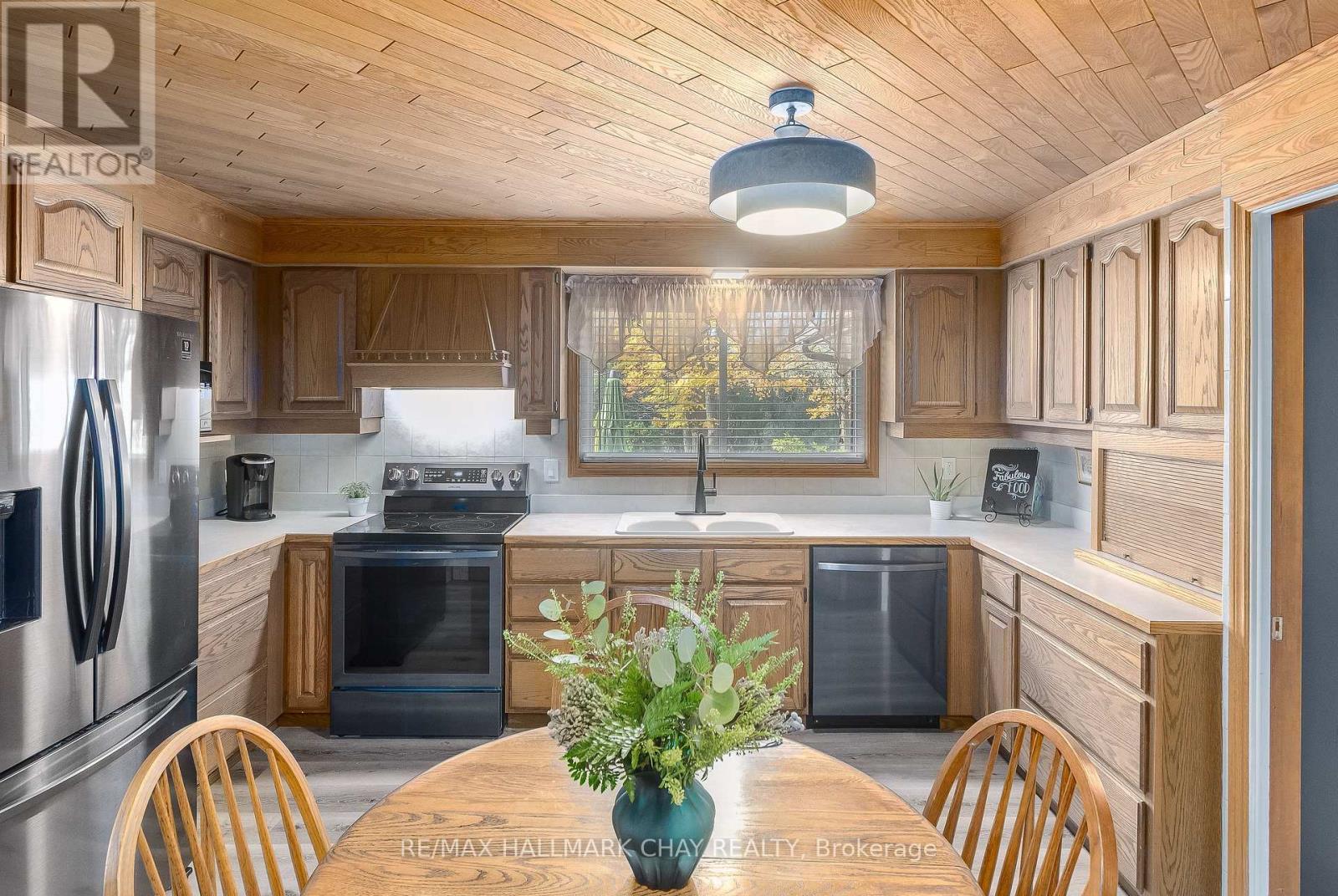 1009 Fairbairn Street, Peterborough, Ontario  K9K 1C1 - Photo 12 - X12710012