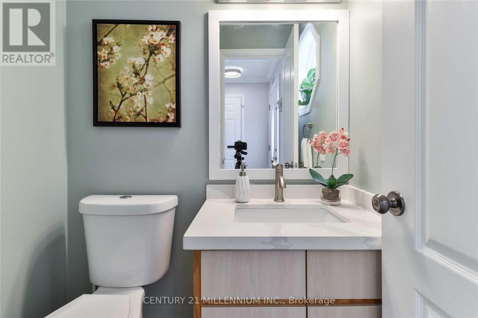 385 Auden Road, Guelph, Ontario  N1E 6V5 - Photo 4 - X12710092