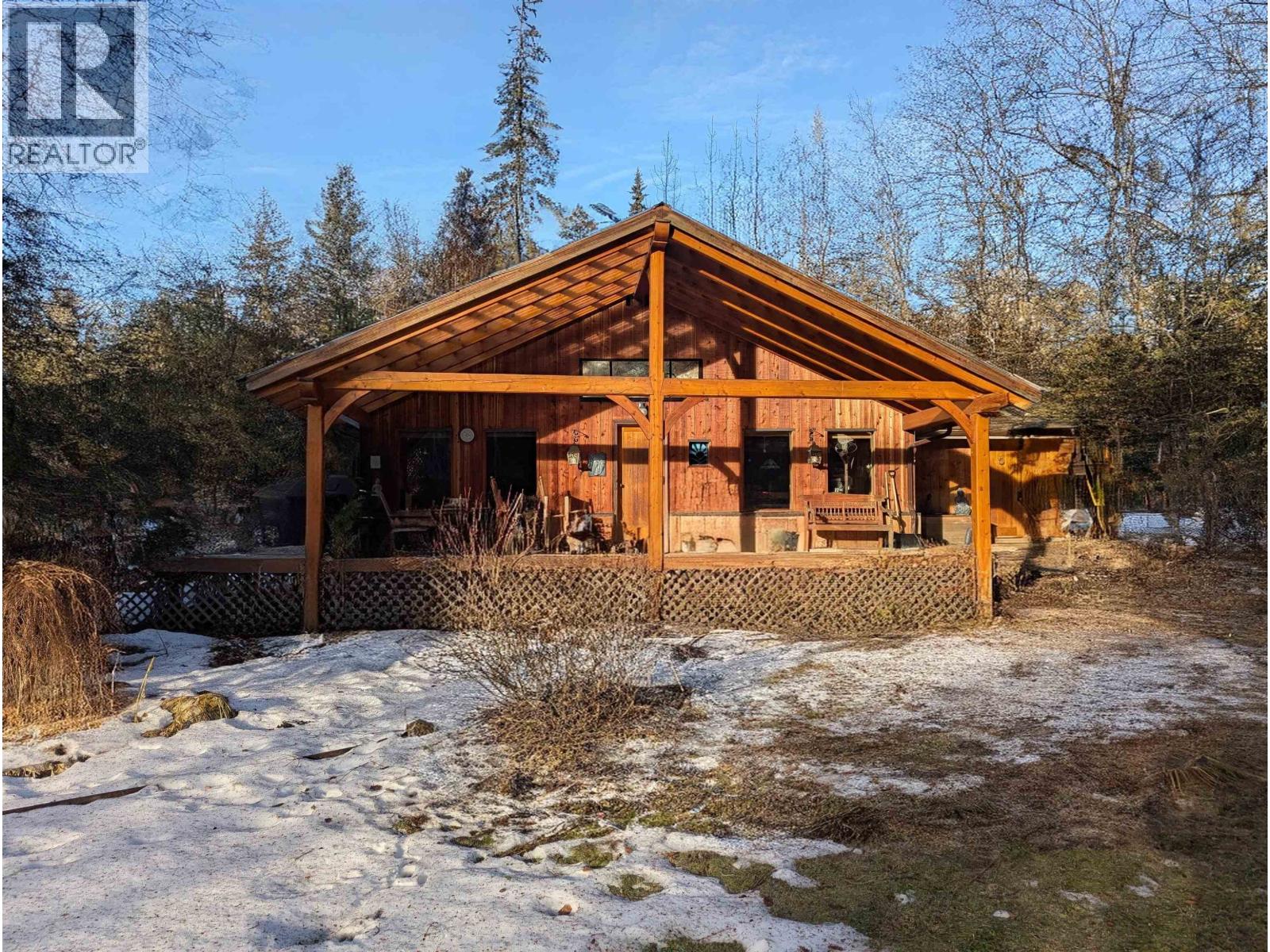 7133 ADAMS ROAD, Smithers, British Columbia