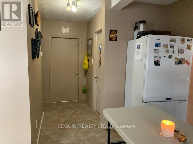 333-335 Cameron Street, Hawkesbury, Ontario  K6A 2B3 - Photo 14 - X12708466