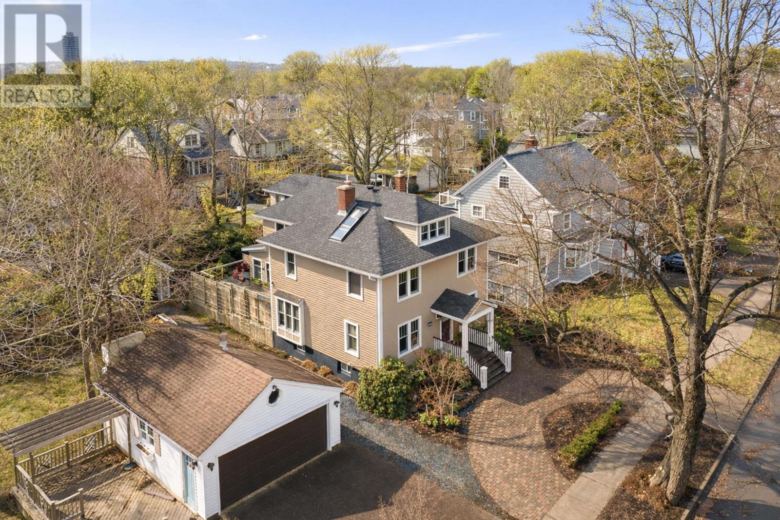 1932 Rosebank Avenue, Halifax, Nova Scotia  B3H 4C7 - Photo 49 - 202601080