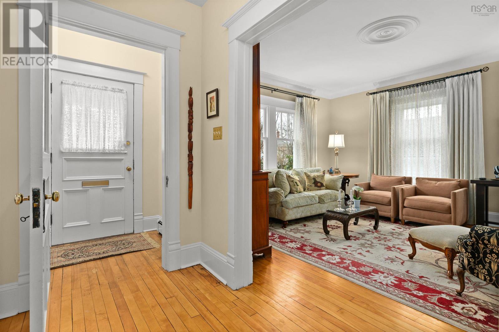 1932 Rosebank Avenue, Halifax, Nova Scotia  B3H 4C7 - Photo 5 - 202601080