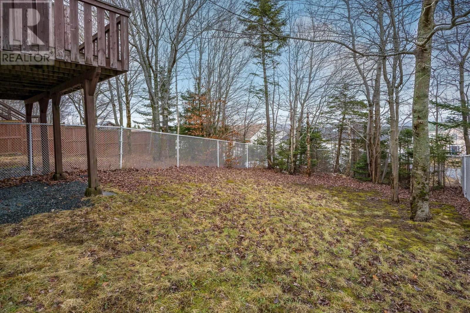 52 Madeira Crescent, Dartmouth, Nova Scotia  B2W 4G7 - Photo 4 - 202601094