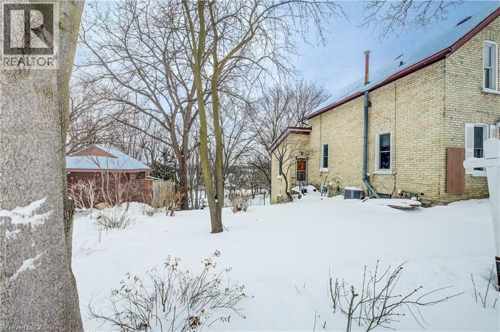 105 St George Street, Kitchener, Ontario  N2G 2T2 - Photo 3 - 40799171