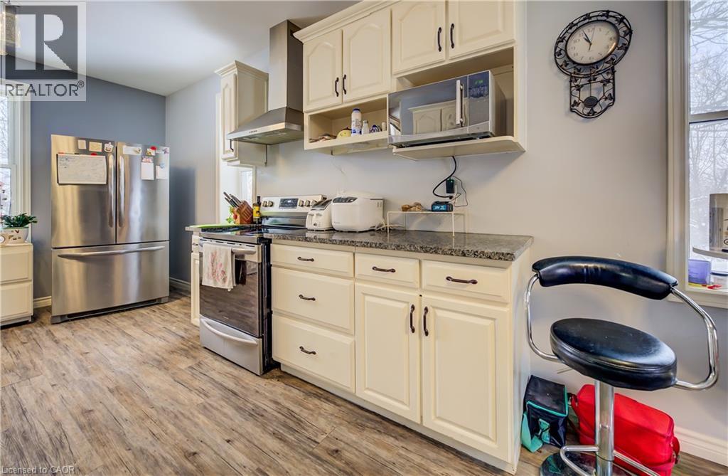 105 St George Street, Kitchener, Ontario  N2G 2T2 - Photo 8 - 40799171