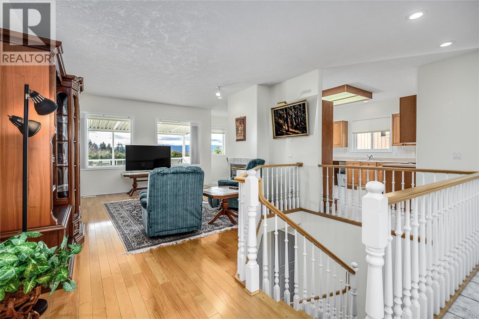 845 View Ave, Courtenay, British Columbia  V9N 5V5 - Photo 5 - 1023631