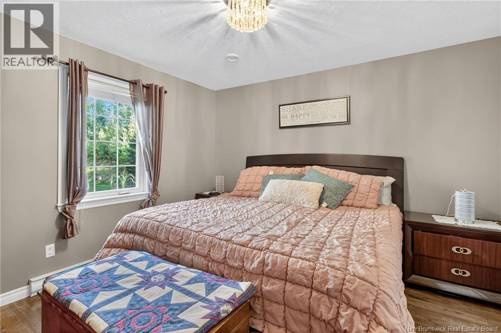 28 Glenforest Drive, Riverview, New Brunswick  E1B 4X3 - Photo 11 - NB132425