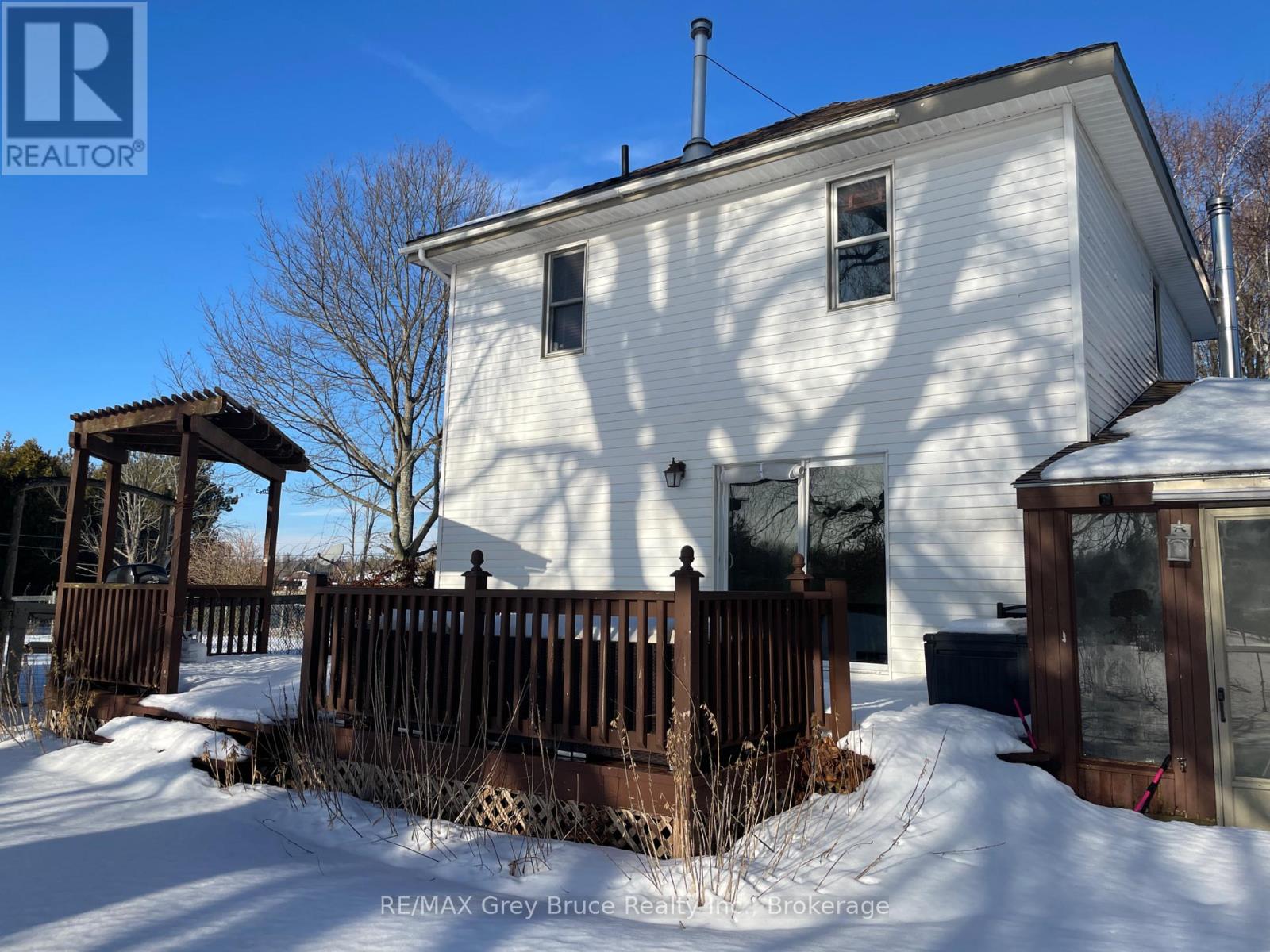 7011 Highway 6, Northern Bruce Peninsula, Ontario  N0H 2R0 - Photo 35 - X12413523