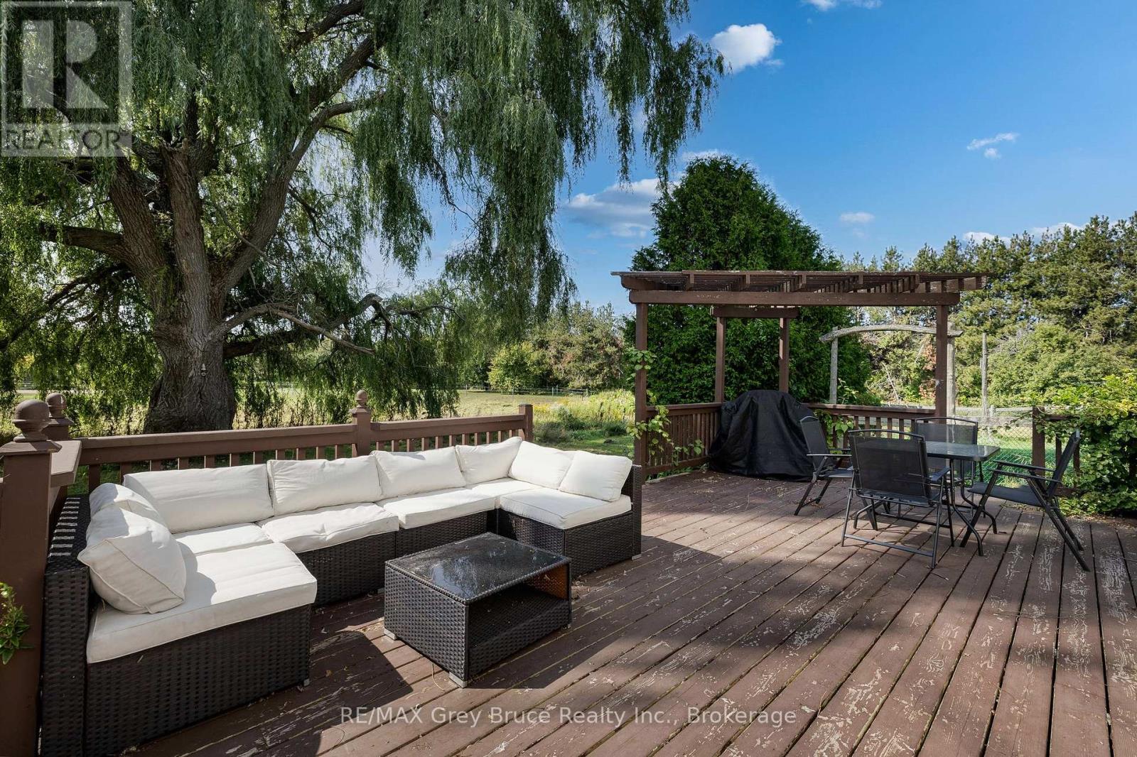 7011 Highway 6, Northern Bruce Peninsula, Ontario  N0H 2R0 - Photo 37 - X12413523