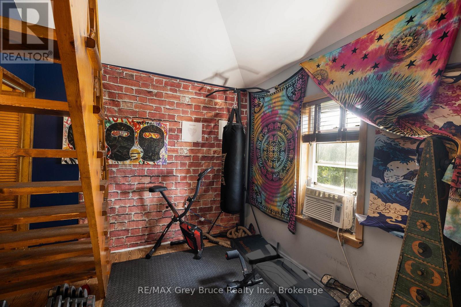 7011 Highway 6, Northern Bruce Peninsula, Ontario  N0H 2R0 - Photo 23 - X12413523